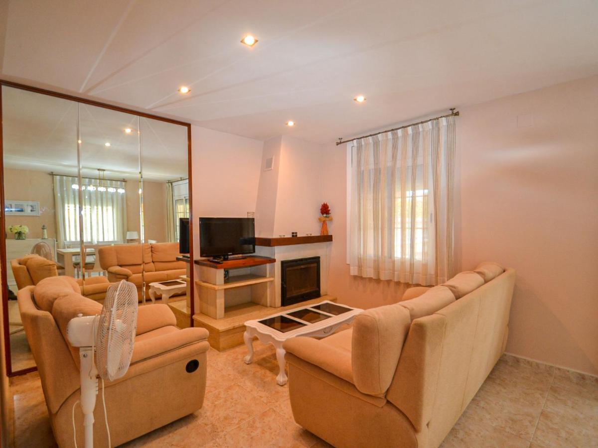 Holiday Home Cuco By Interhome กัมบริลส์ ภายนอก รูปภาพ